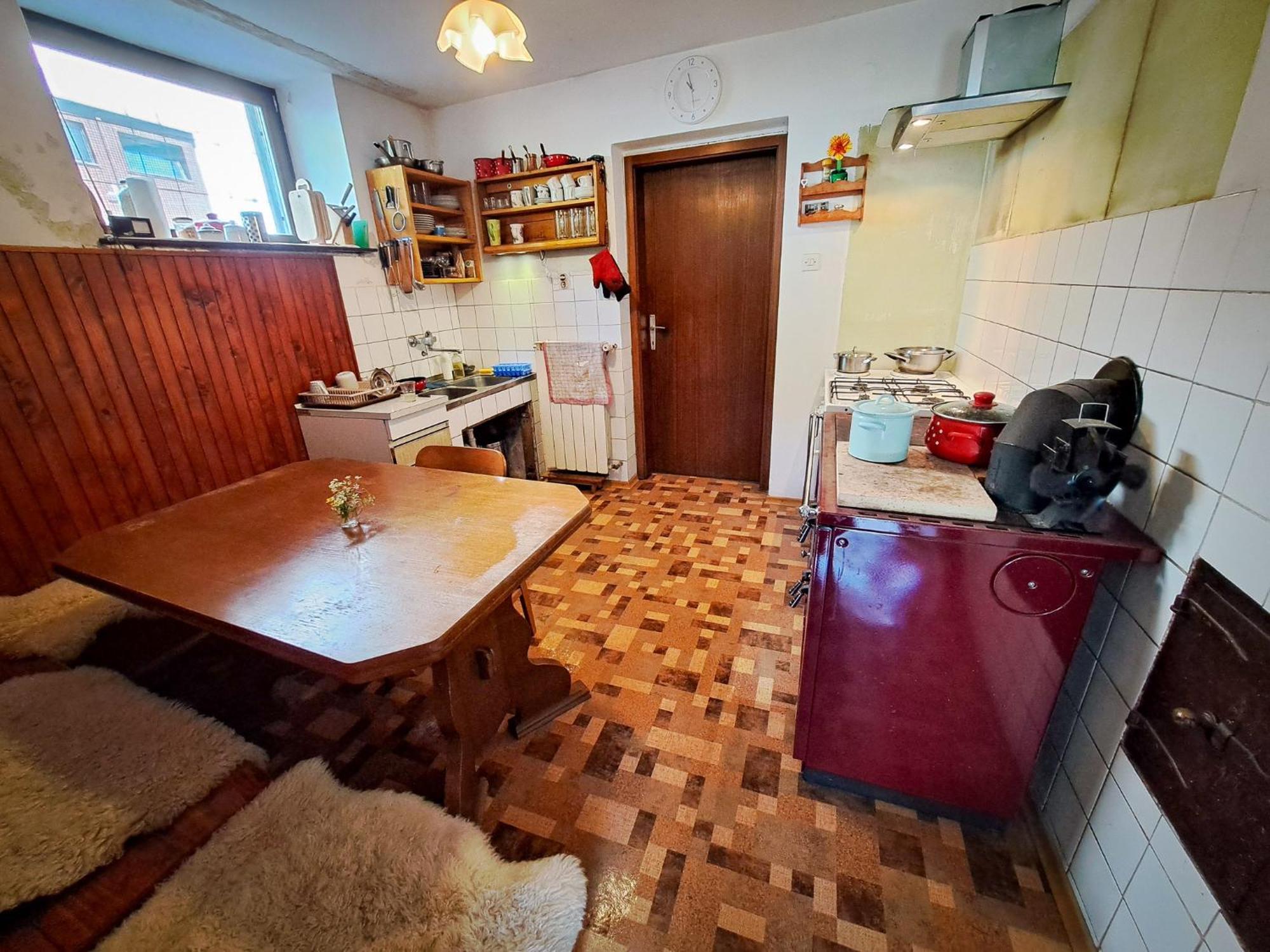 Apartamento Hikers Hut Hisar Podbrdo Exterior foto